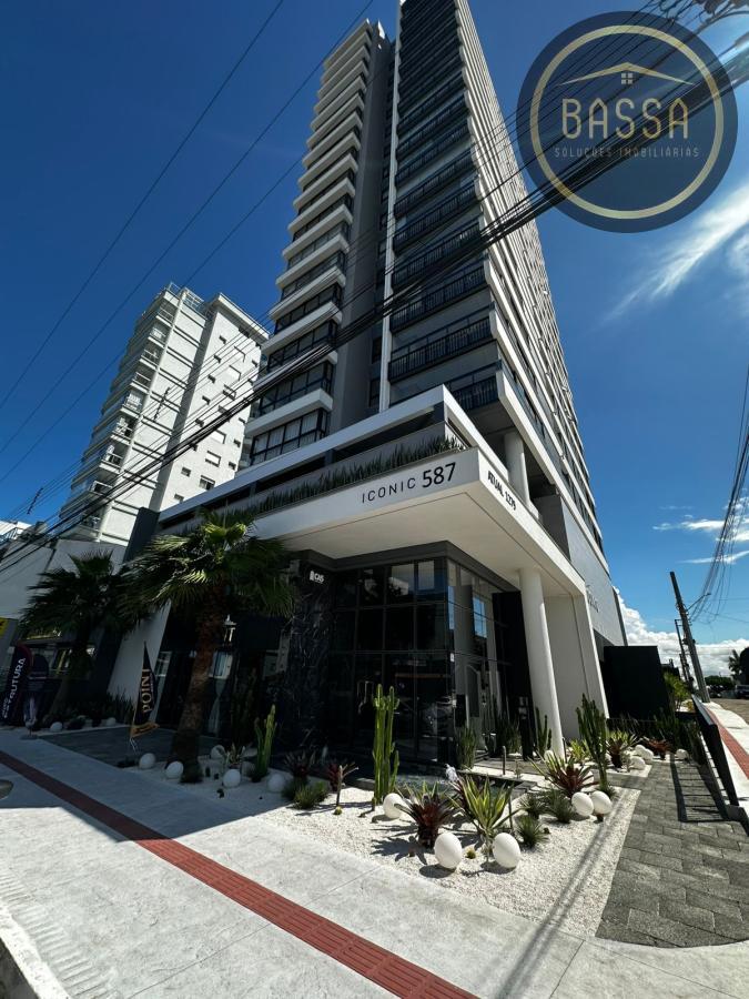 Apartamento para Venda em Balneário Piçarras, Centro, 3 dormitórios, 3 suítes, 3 banheiros, 2 vagas