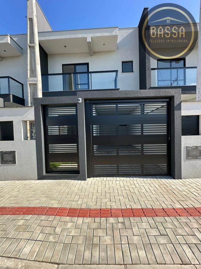 Casa para venda, 88m², com 2 dormitórios - Itacolomi, Balneário Piçarras